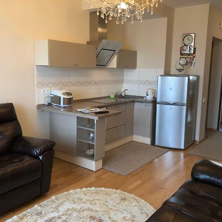 Apartment On Avenue Taikos 120 C كلابيدا المظهر الخارجي الصورة